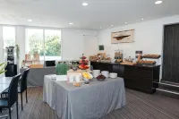 Westotel Life Nantes Carquefou - Breakfast