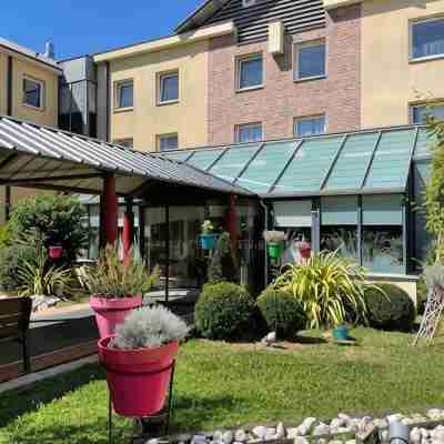 Aiden by Best Western Paris Roissy CDG Hotel Exterior