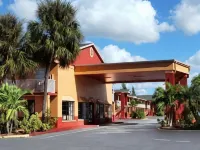 Howard Johnson by Wyndham Ft. Myers FL Hotels in Lee County