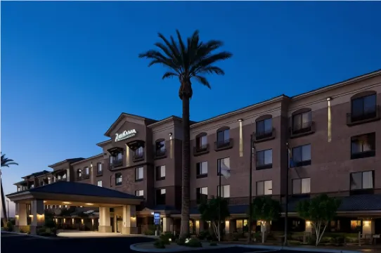 래디슨 호텔 유마