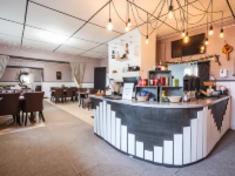 Arctic Guesthouse & Igloos Hotels in Ranua