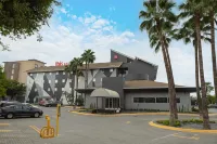 Ibis Monterrey Aeropuerto