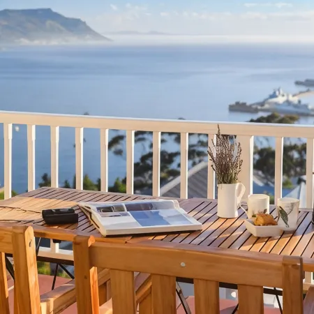 Albatross Guest House Отели рядом с достопримечательностью «Пляж Лонг-Бич»