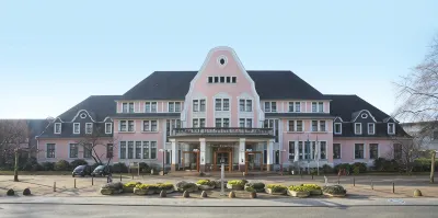 كازينو هوتل Hotels near محطة لوشر شتراسه لمترو الأنفاق