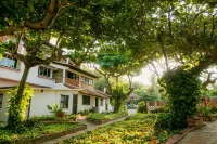 Hotel Arcoiris - 3-Star