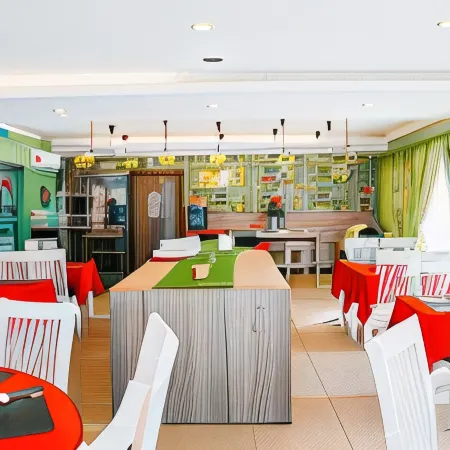 Hotel Nur Miri
