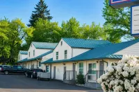 Budget Lodge by OYO Portland West