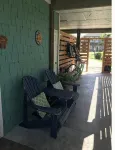 Emerald Mermaid cozy studio apt private beach access including parking & shower - 3성급