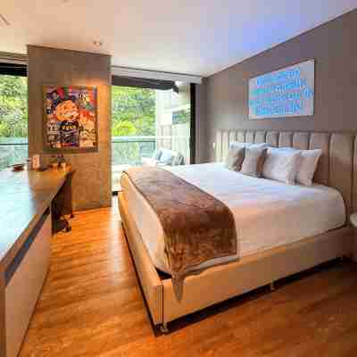 Beautiful Balcony Apartment with A/C in El Poblado! Rooms