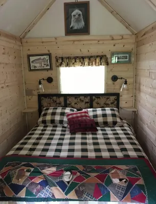 Homestead cabin