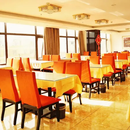 Luochuan Luya Business Hotel