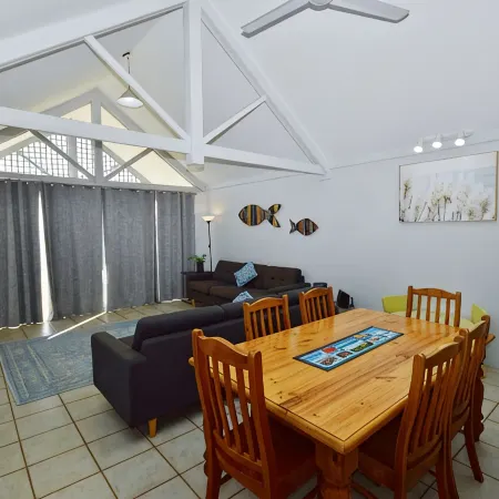 Waterfront Apartments Unit 1