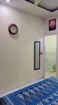 Street 8a ghouri town phase 5 main road Hotel Sartaj - Parkplatz