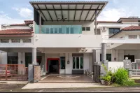 Venus.28 Melaka Homestay - ที่มีที่จอดรถ
