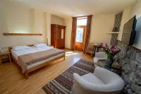 Mirhav Hotel Отели в г. 