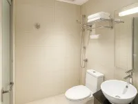 Fengzeyuan Mingshang Hotel Hotels in Xiangfan