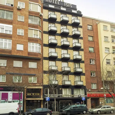 Hotel Madrid Río ウセラ周辺のホテル
