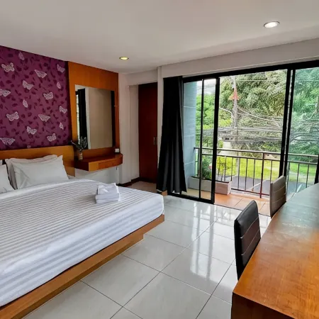 Coco Mountain View Guesthouse