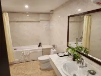 Muong Thanh Lai Chau Hotel - bar