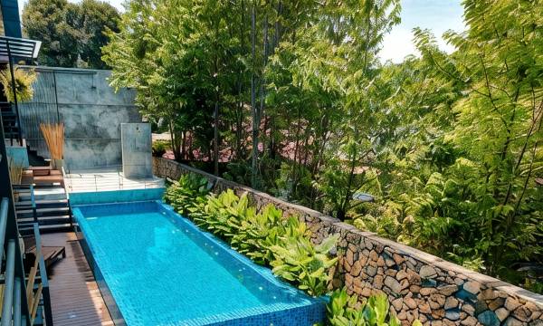 Lot 33 Boutique Hotel