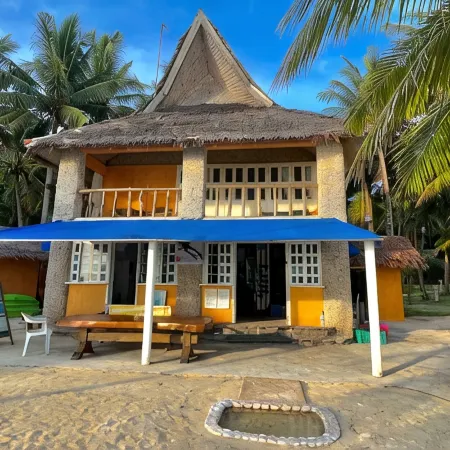 Coco Grove Beach Resort, Siquijor Island