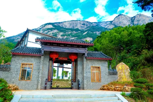Jinying Shanzhuang Hotel - parking