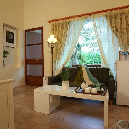 Focaccia Manor Отели рядом с достопримечательностью «Станция Shoufeng»