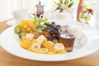 Salaya Beach Houses - breakfast