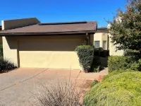 Remodeled Sedona Townhome on Golf Course – Stunning Red Rock Views !!! - Bathtub