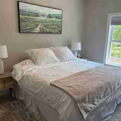 Outdoor living at its best with new construction, pet friendly and water views Rooms