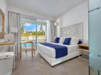 St. Constantin Sea Hotel and Spa Resort
