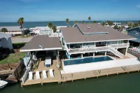 Poppy's Paradise - the Best Vacation Rental in Rockport! - Balkoner