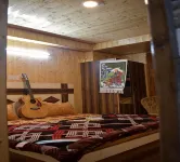 Abhishek Charas Homestay