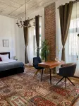 Camino Home 2 Hotels in 