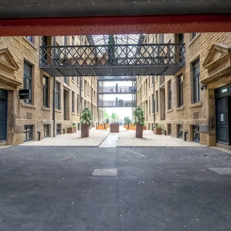 Contractors and Family-Friendly Apartment| Fast Wi-Fi and Free Parking