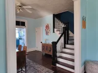 Cozy 3-Bedroom Home, Great Location in Downtown Huntingdon - 2-Star
