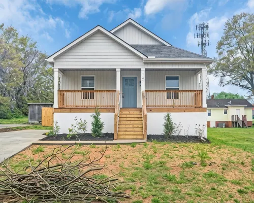 Greer Urban Retreat 3-bedroom house near DT Greer! Hotels in Greer