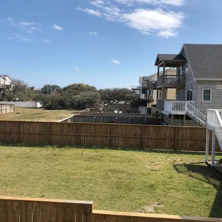 Quaint 4-bedroom cottage in Nags Head located just minutes from white silky sand