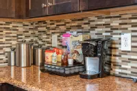 5BR Retreat w/ Private Hot Tub & Community Pool!