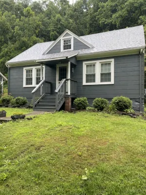 Charming 3-bedroom house with AC, WiFi and outdoor hot tub in peaceful Damascus - Boutique