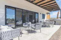 Brand New Ocean View Villa - Boutique