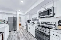 The Mid-Century Retreat