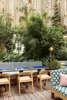 โรงแรมเลอบาลลู - 5 ดาว