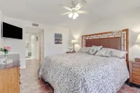 Spectacular penthouse end unit! - balcony