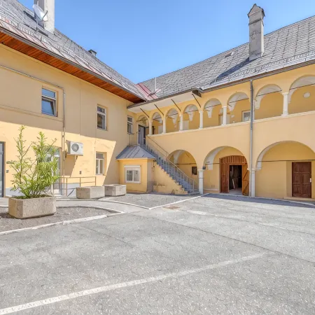 Limehome Villach Kirchenplatz