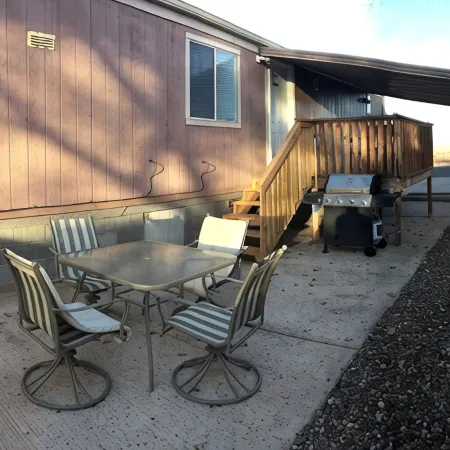 50% to Book Home - Super Clean 3Br- Sleeps 6- by TNT