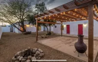 Cozy Tucson Casita- Walk to 4th ave / Downtown - Bungalows