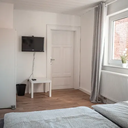 House Morgentau centrally located with garden