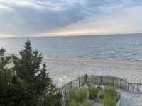 Stunning direct waterfront beach house!