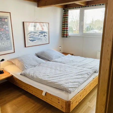 Beautiful vacation home in a top location with a large garden - for family and friends Hotels in Prerow